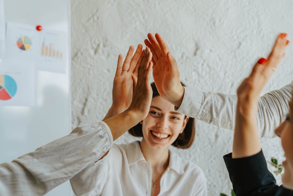 Équipe énergique en collaboration
